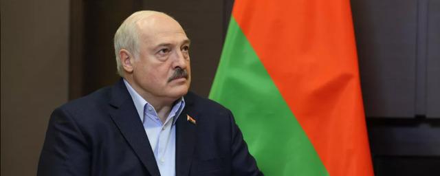 Александр Лукашенко заявил о потоке оружия с Украины в Белоруссию
