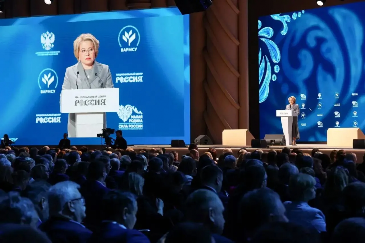 Глава Рассказова Вера Соколова призвала горожан присоединиться к Всероссийской акции «Сажаем цветы»