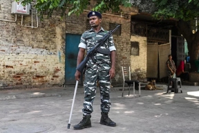 В Индии нашли обезглавленное тело подростка