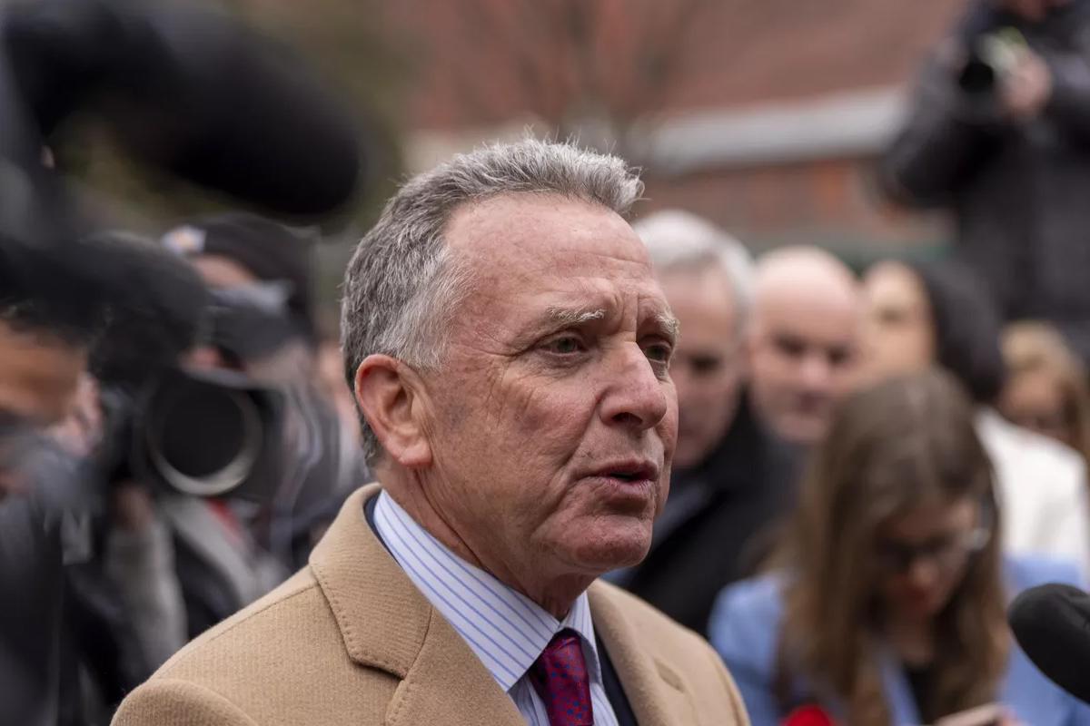 Уиткофф назвал решающим для мира канал связи между военными США и России