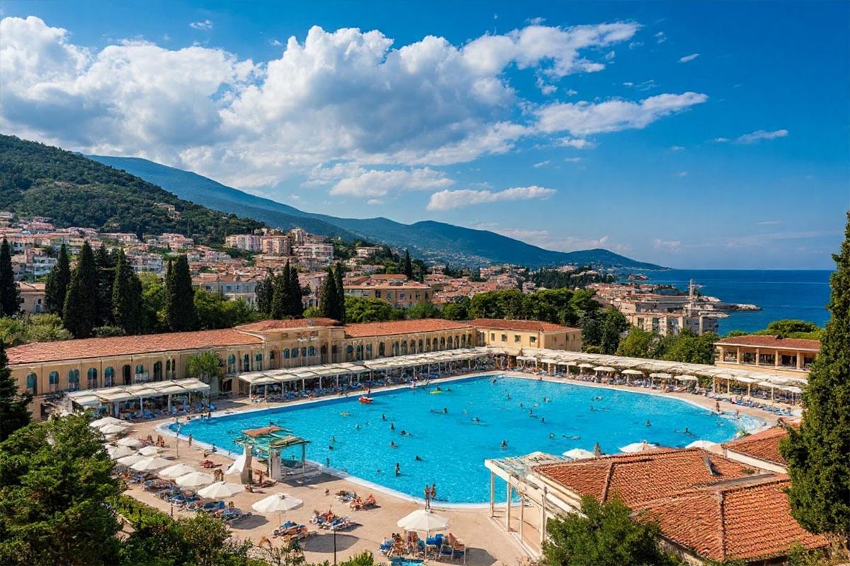 Финский мэр с русскими корнями объявил охоту на фирму, отправившую детей в Крым