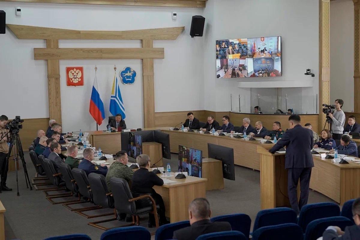 В Туве обсудили расширение мер поддержки участников СВО и их семей