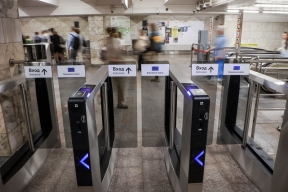 Мэрия объяснила падение пассажиропотока в метро популярностью троллейбусов