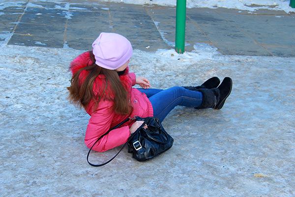 Более 100 жителей Ульяновской области получили травмы из-за гололеда‍