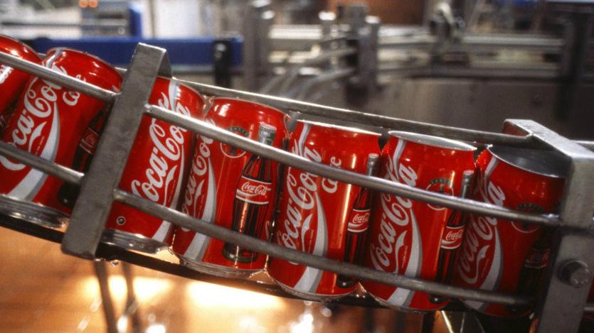 В Новосибирске увеличат объемы производства газировки Coca-Cola