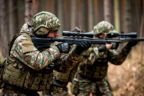 «Опасный перформанс» или реальная угроза: эксперты допустили удар Зеленского по Белоруссии