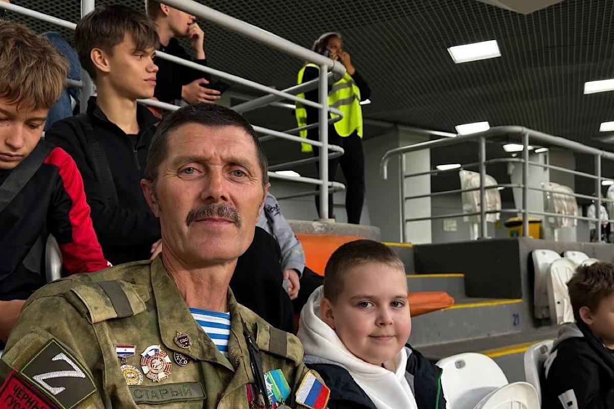 В Мордовии ветераны СВО с семьями стали почетными гостями матча Кубка России
