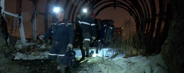 Число пострадавших при взрыве на шахте «Листвяжная» достигло 76