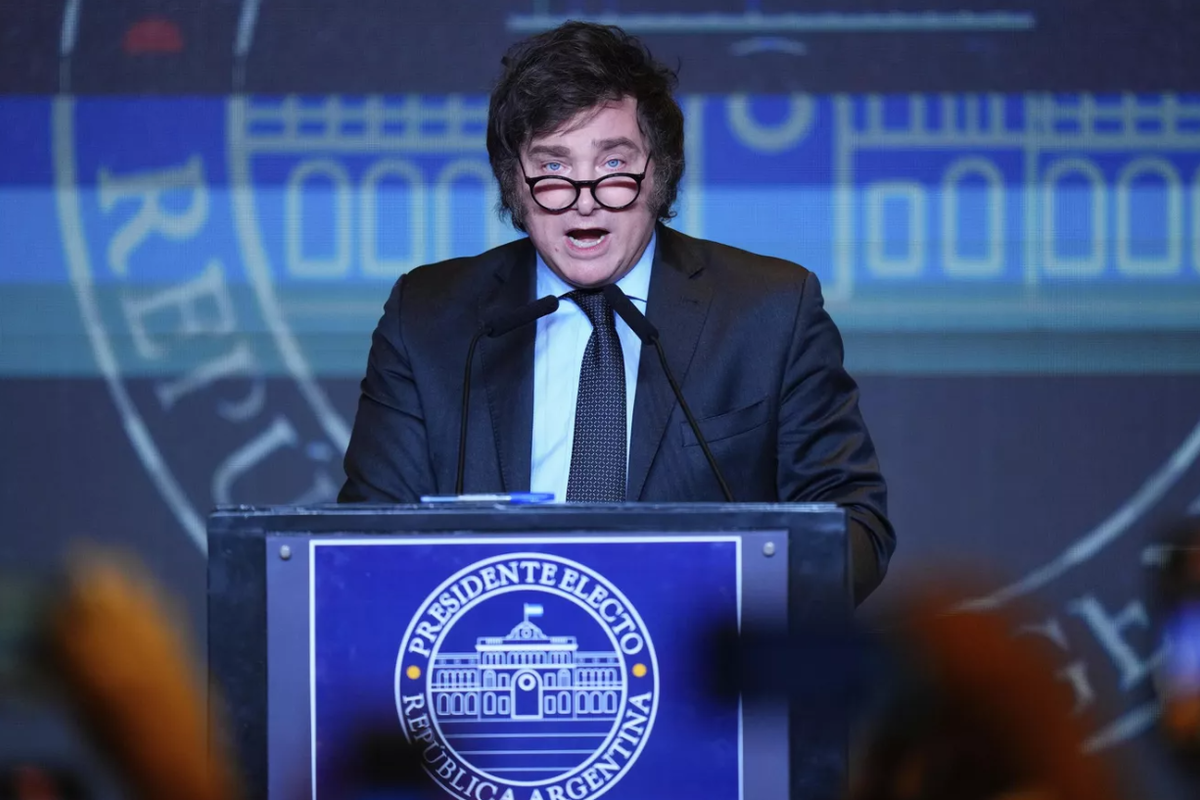 Президент Аргентины дал обещания не использовать оскорбления в адрес оппонентов