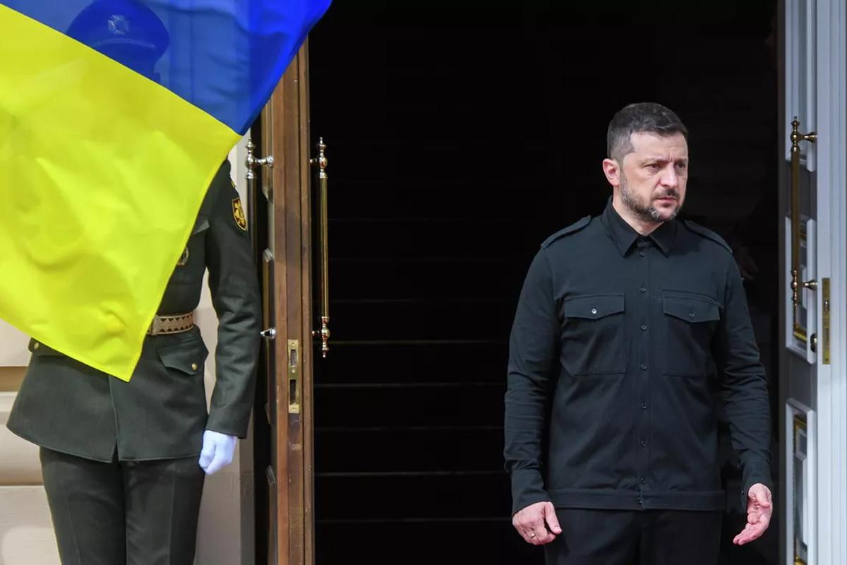 Золотарев: Запад не обвиняет Зеленского, чтобы оправдать финансирование Киева