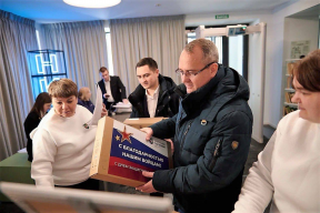 Спикер Гордумы Нижнего Новгорода Евгений Чинцов принял участие в акции по сбору гуманитарного груза ко Дню защитника Отечества для бойцов СВО