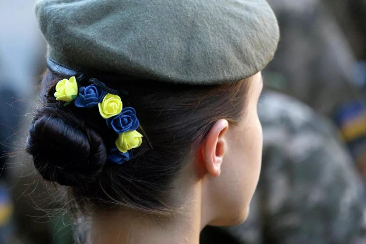 В украинских школах детей, чьи матери пошли служить в ВСУ подвергают буллингу