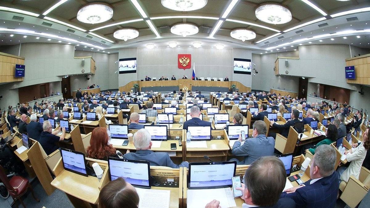 В Госдуме сообщили о законах, которые упростят жизнь россиян с августа
