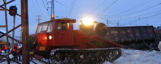 В Алтайском крае с рельсов сошли 18 вагонов с железной рудой