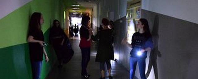 В Хакасии школу оставили без света из-за долгов
