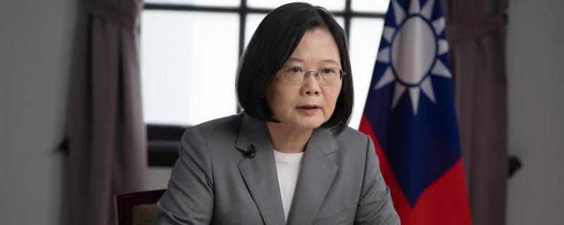 Пекин пригрозил последствиями в случае встречи главы Тайваня с Маккарти