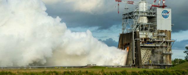 NASA показало видео испытаний двигателя для полетов к Марсу