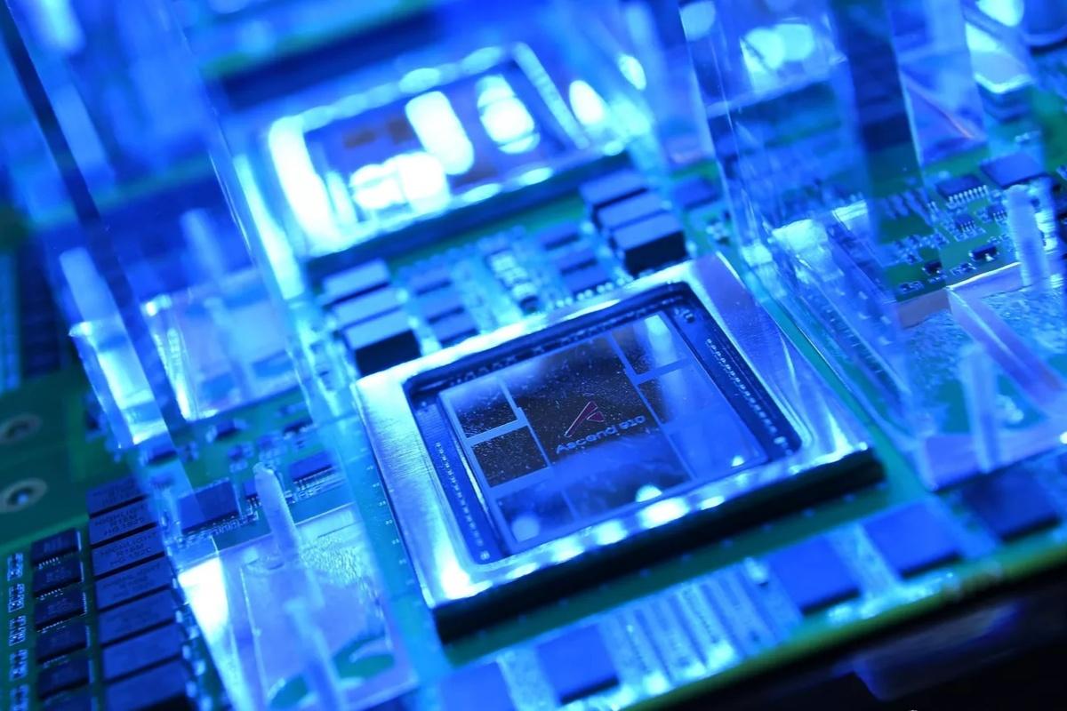 Петербургские ученые создали мини-мозг в чипе — будущее ИИ уже рядом