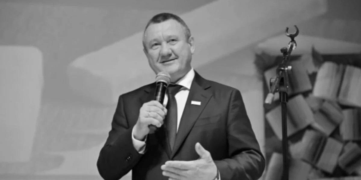 Под Новосибирском объявили трёхдневный траур из-за смерти экс-главы