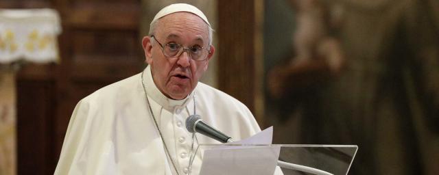 Папа Римский Франциск назвал Средиземное море кладбищем на фоне гибели там мигрантов