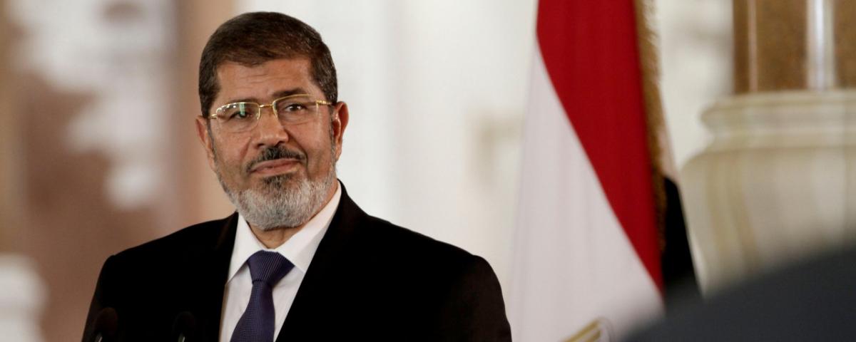 Экс-президент Египта Мухаммед Мурси умер в возрасте 67 лет в зале суда