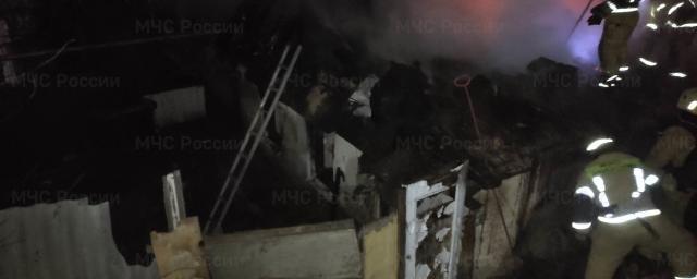 Пожар в частном доме Оренбурга привёл к гибели четырёх человек