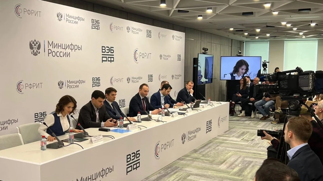 «Тинькофф банк», Мосбиржа и «Сбер» станут первыми пользователями «российского GitHub»