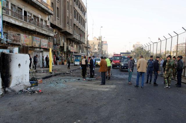 При взрывах в Багдаде погибли 38 человек, 100 получили ранения