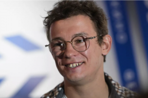 Никита Кологривый получает 250 тысяч рублей за съемочный день