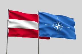 Вена допускает возможность обсуждения вступления в НАТО