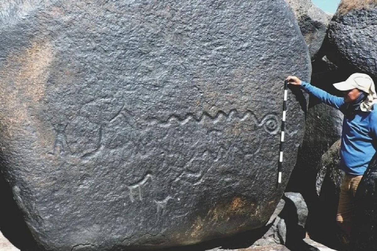 В Колумбии найден самый крупный наскальный рисунок со змеей, возрастом около 2 000 лет