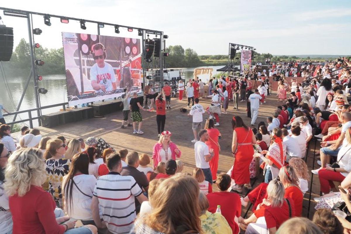 В Мордовии полыхнули дома и поля