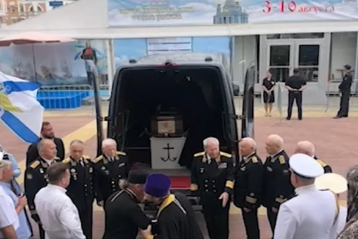 В Саранск привезли мощи адмирала Федора Ушакова