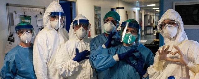В Италии от коронавируса умирают на 50 человек в сутки меньше