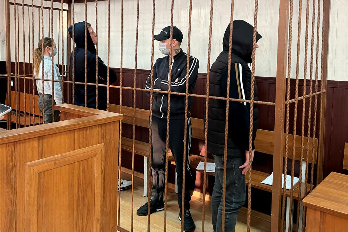 Защита курьера, передавшего деньги Долиной, обжаловала приговор