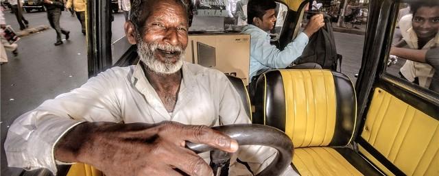 Власти Индии планируют запретить беспилотные автомобили