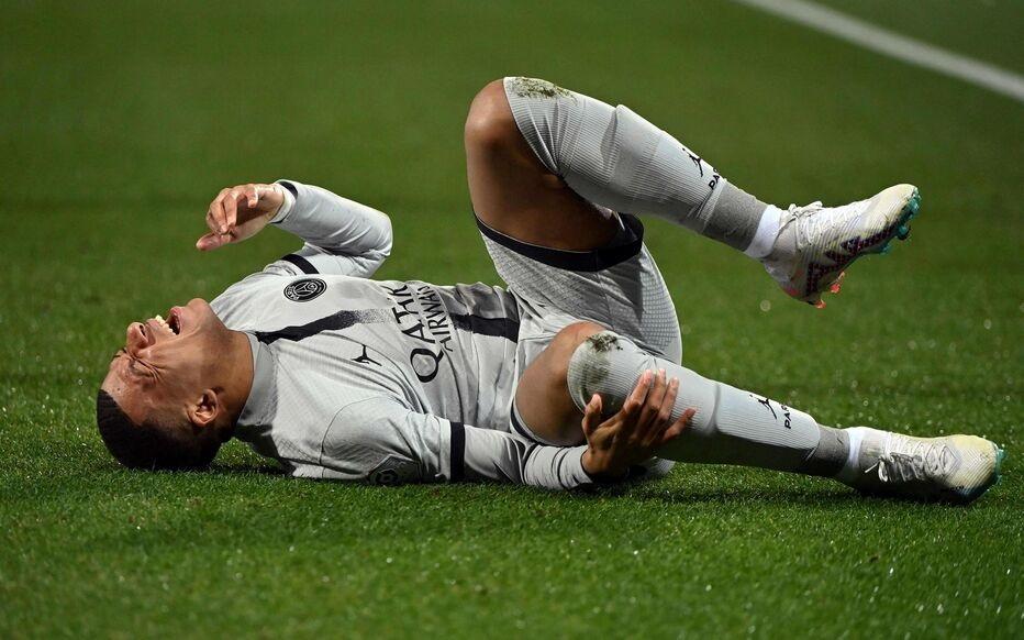 Kylian Mbappe and Sergio Ramos injured at Montpellier game