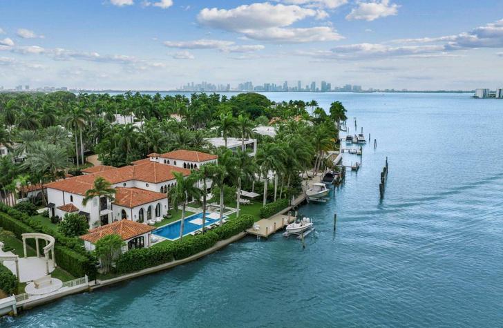 Дом певицы Шер в Майами выставили на продажу за 42 млн долларов