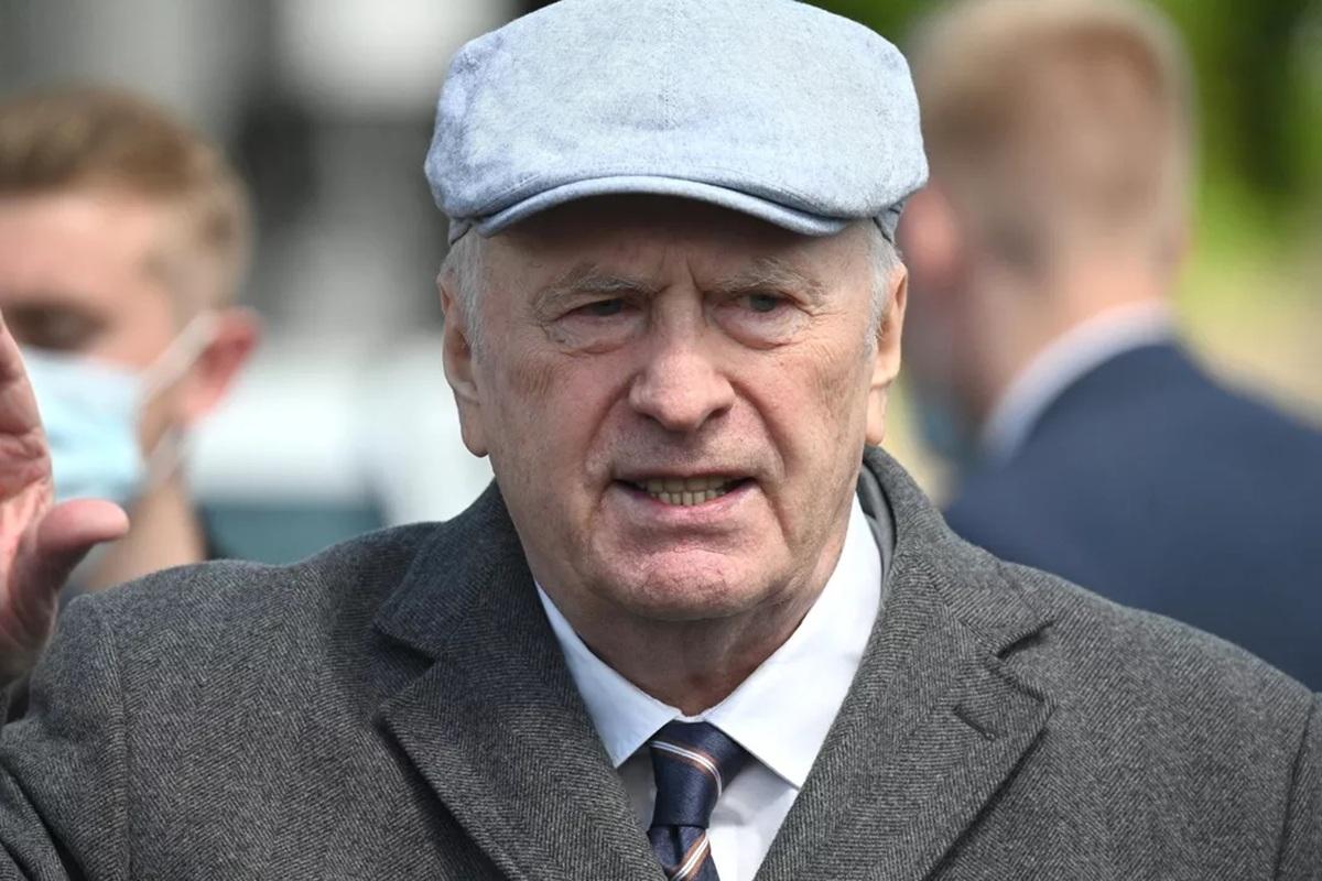 Военный аналитик заявил о реализации прогноза Жириновского относительно Польши