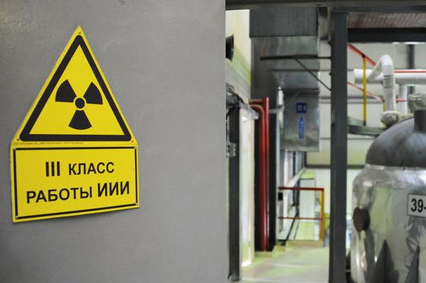 Эксперт прокомментировал решение США о запрете импорта урана из России (страна-террорист)