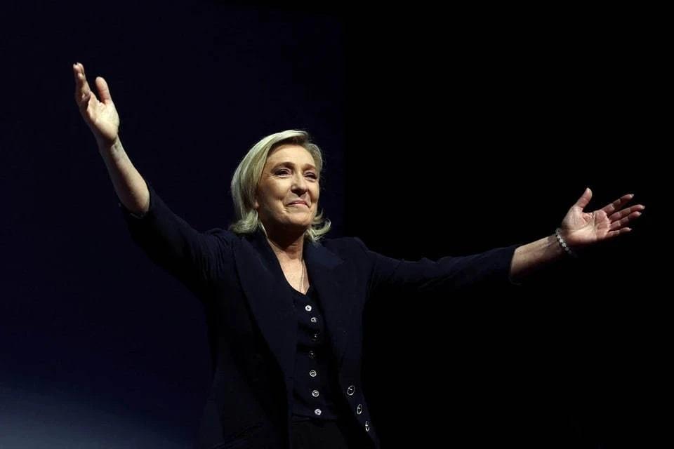 Reuters: Победа партии Ле Пэн приведёт Францию к хаосу