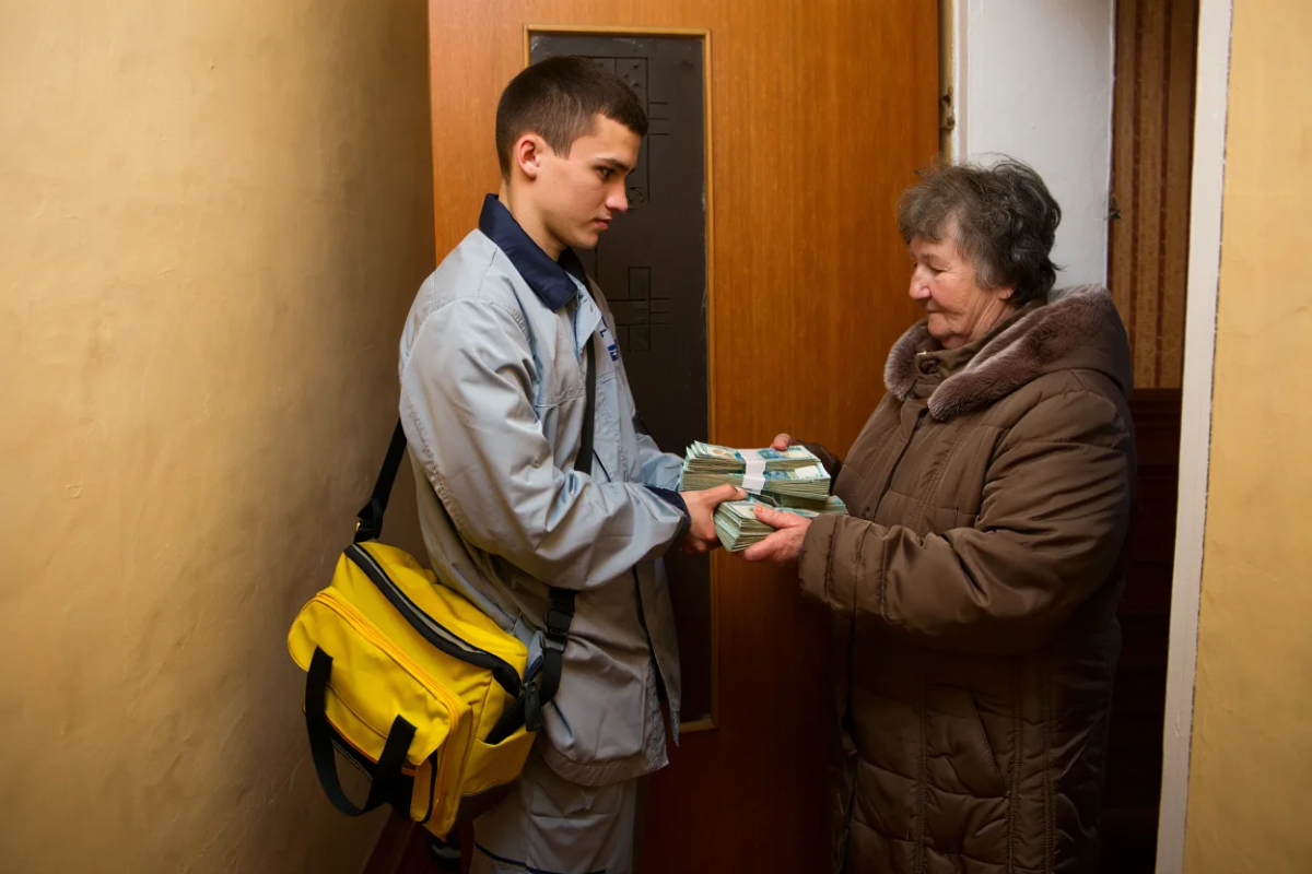 В Санкт-Петербурге возбудили дело о мошенничестве после обмана пожилой женщины