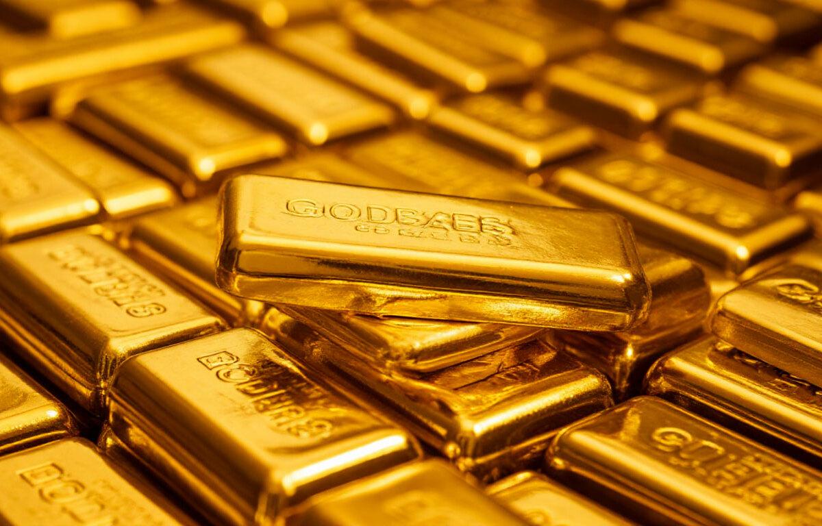 Economist Ruta Abramova discussed ways to buy gold.