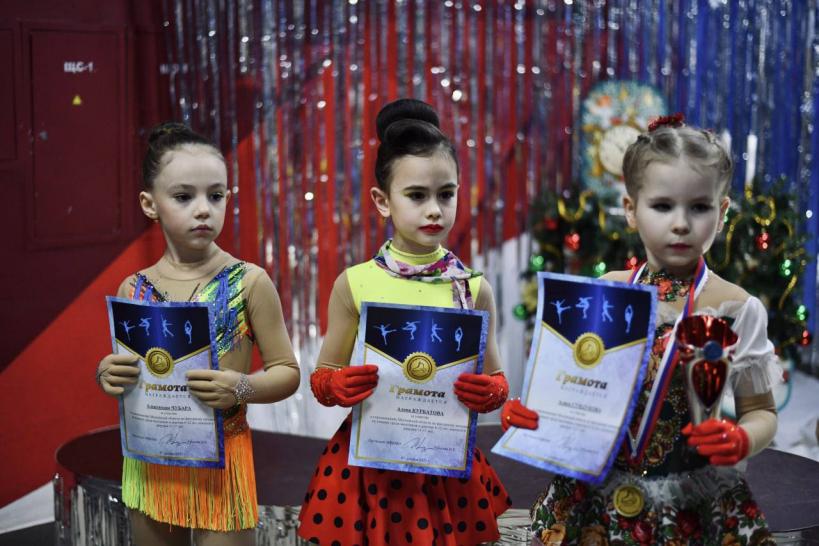 В Щелкове прошли соревнования юных фигуристов со всей Московской области
