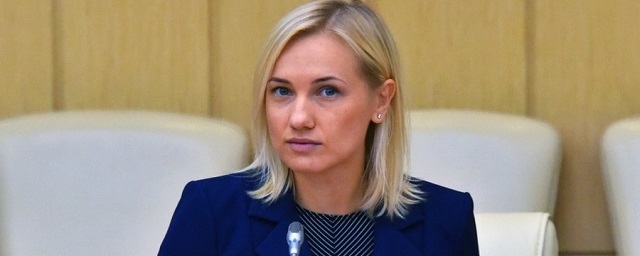 Ирина Плещева покинула пост министра по социальным коммуникациям