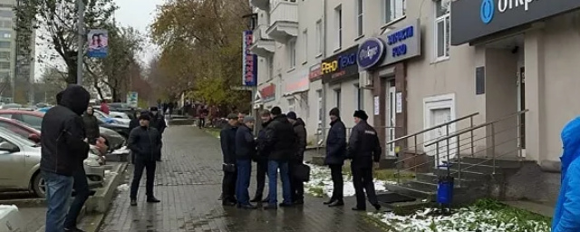 В Екатеринбурге арестовали грабителя, который напал на банк и застрелил клиента