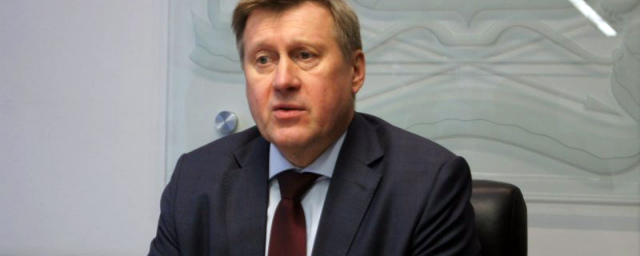У мэра Новосибирска Анатолия Локтя выросла зарплата