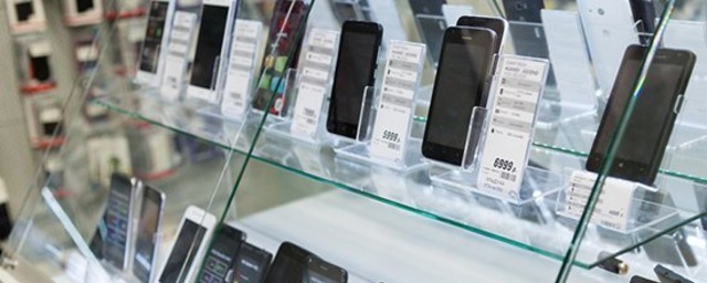 «Связной» меняет домашние телефоны на скидку на смартфоны