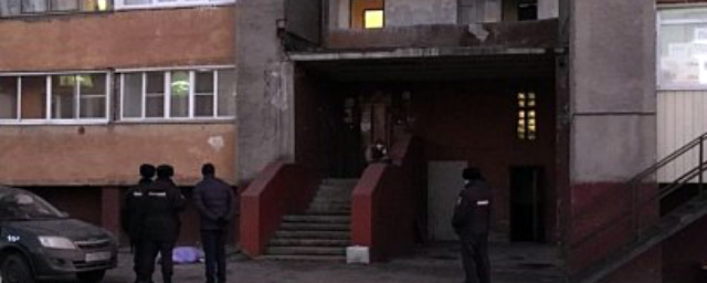 В Липецке подросток во время игры сорвался с 16-го этажа дома и погиб