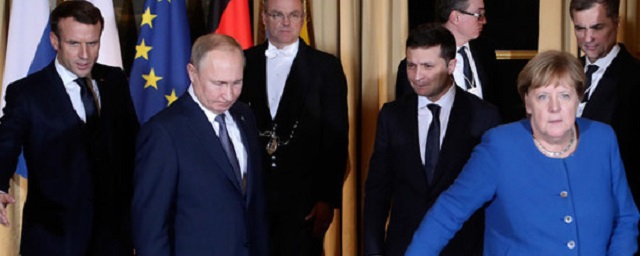 Зеленский чуть не сел на место Путина в рамках «нормандского саммита»